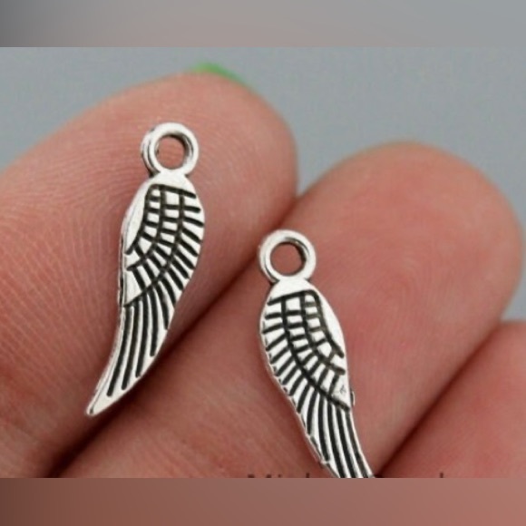 5 PCS Silver Angel Wings - Antiqued Silver Double sided Archangel Feather Wing - Picture 1 of 1